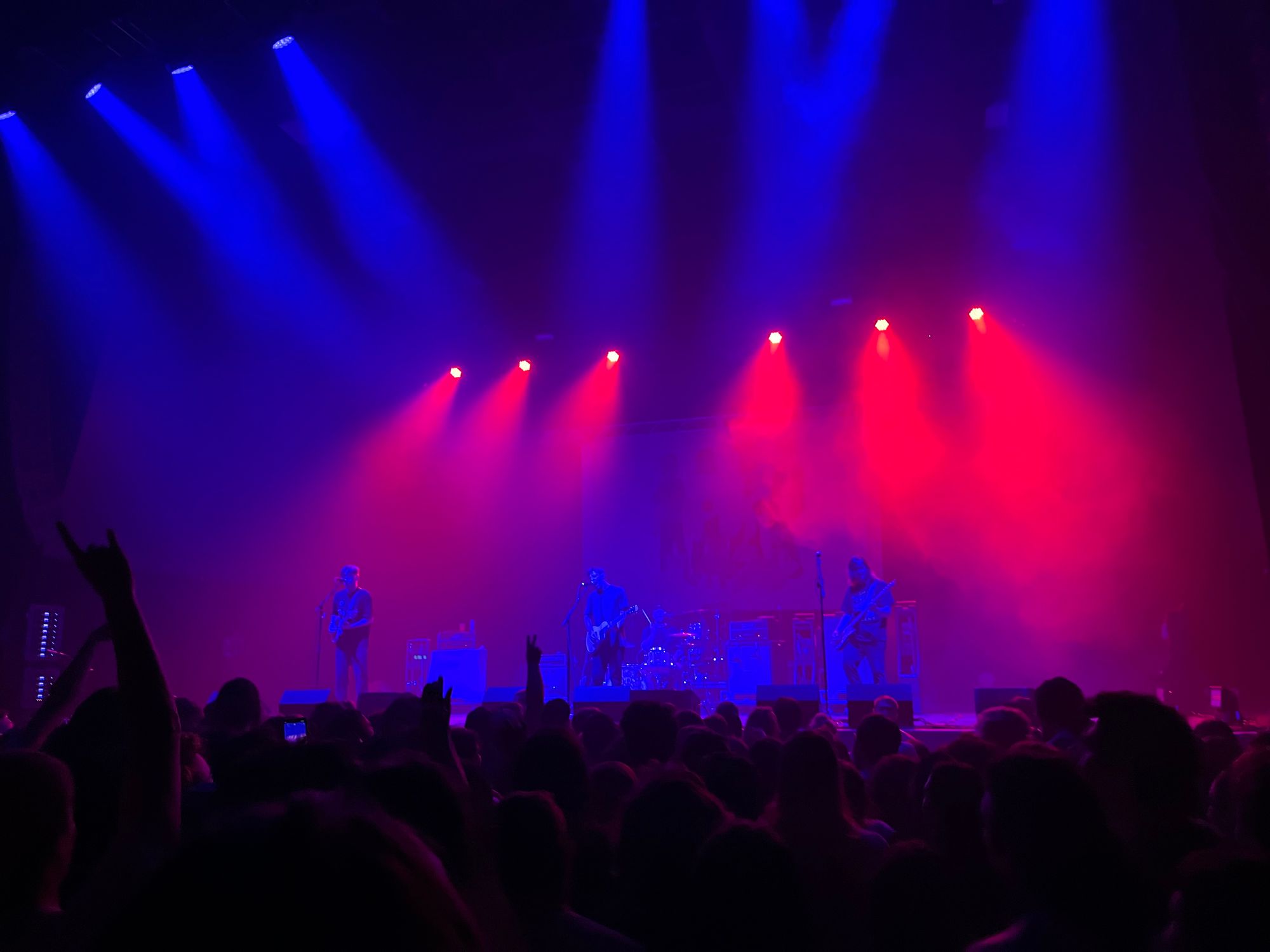 Pup and Beach Bunny Live: 10 Thoughts on Streams, Internet Hits, and Loving a Band for Years